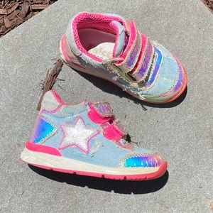 Falcotta children’s shoes.